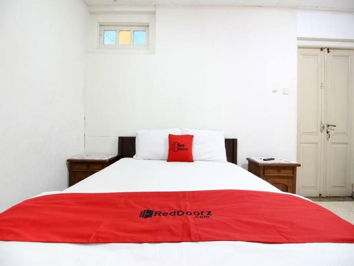 Reddoorz Syariah Near Wijilan Yogyakarta Hotel Kültér fotó