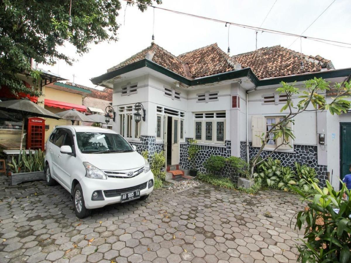 Reddoorz Syariah Near Wijilan Yogyakarta Hotel Kültér fotó