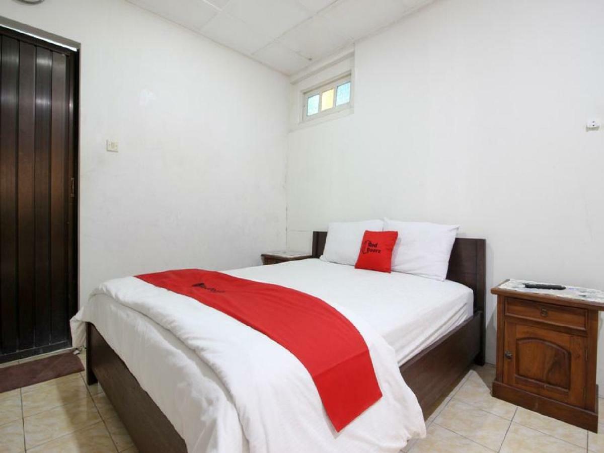 Reddoorz Syariah Near Wijilan Yogyakarta Hotel Kültér fotó